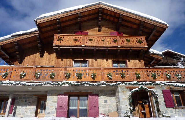 Magnificent chalet for 6 people in Feissons sur salins facing the 3 valleys