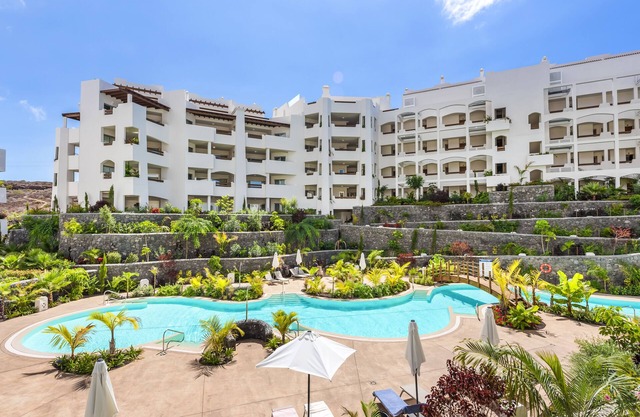 MAGNIFICENT NEW APARTMENT ADAMA JARDINES DE LOS MENCEYES