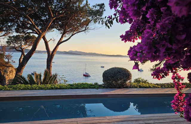 Magnificent waterfront home