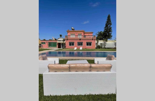 Magnifique villa à darbouaza avec piscine