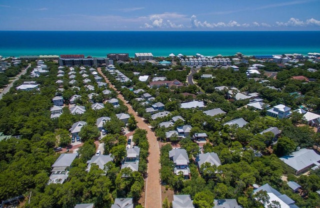 Magnolia Cottages by the Sea by Panhandle Getaways