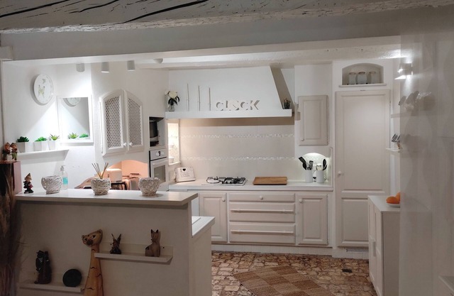 maison pour 4 personnes avec garage pour 3 motos et parking privé
