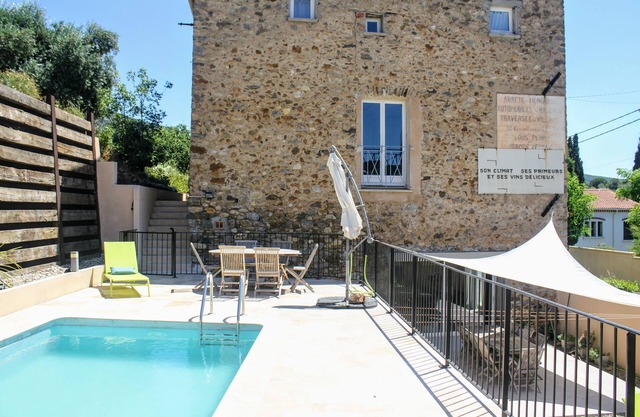Maison de Farine's La Cave has modern amenities, large terraces, and a pool