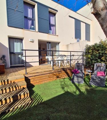 Maison de vacances 8 personnes, à 350m de la plage, idéal famille , tout confort!