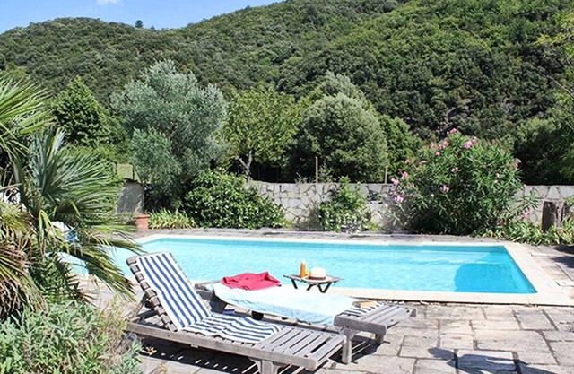 Maison des Rêves-as seen on House Hunters International! 1-3 bedrooms ensuite
