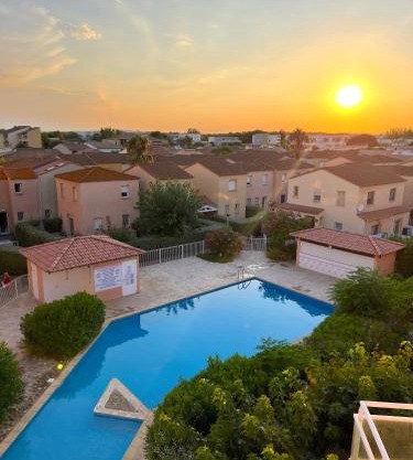 Maison Familiale dans le Domaine de la Plage avec Piscine Privée, à 200m de la Mer