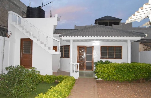 Maison Gloryphil dans le secteur d'Amadahome, à 20 minute de l'aéroport de Lomé.