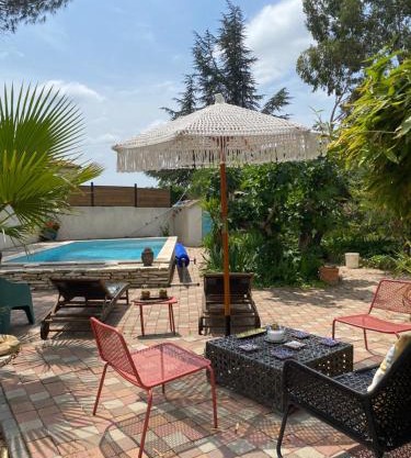 Maison invitant aux voyages 20mn de la plage