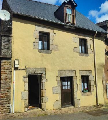 Maison Josselin proche château