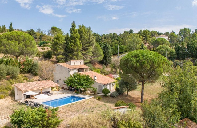 Maison Marguerite - Five Bedroom Villa, Sleeps 10