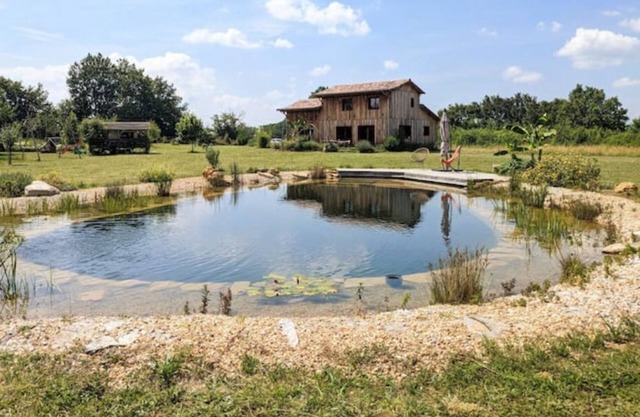 Maison Piscine Naturelle