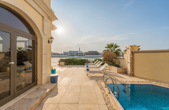 Maison Privee - Ultra-Luxury Villa w/Private Pool & Beach on Palm