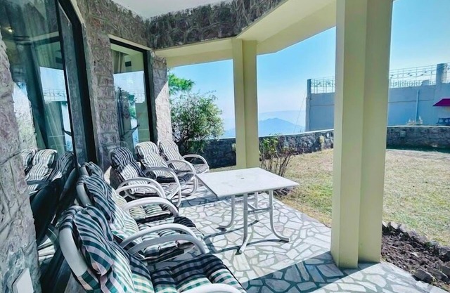 Maisonette Miramonte Hotel