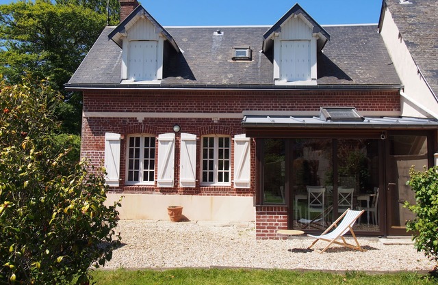 Maisons Normandes Bénouville/etretat au Calme Avec Grand Jardin