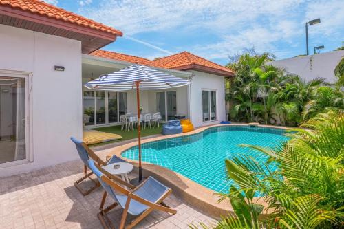 Majestic Residence Pool Villas 3 Bedrooms Private Beach