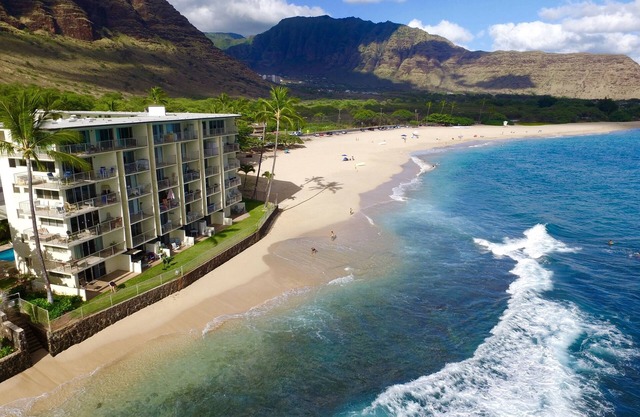 Makaha Sunset Retreat
