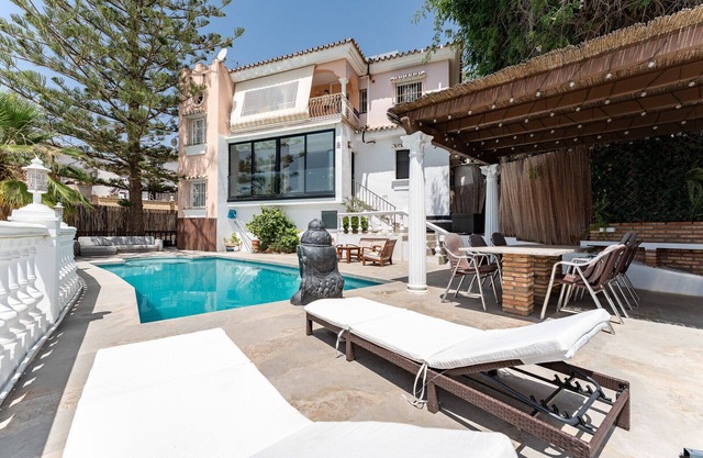 MalagaSuite Poolside House Mijas