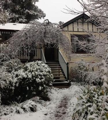 Malvern Cottage Retreat Pet Friendly