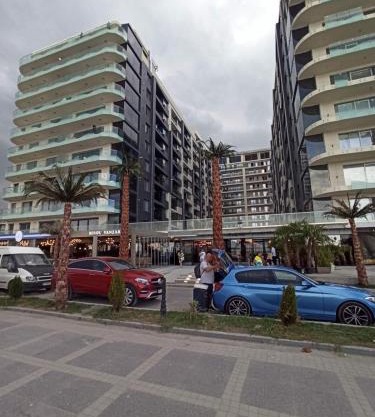 MAMAIA NORD RESORT langa MARE