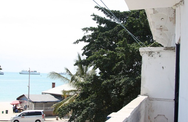 Mamdali Guest house
