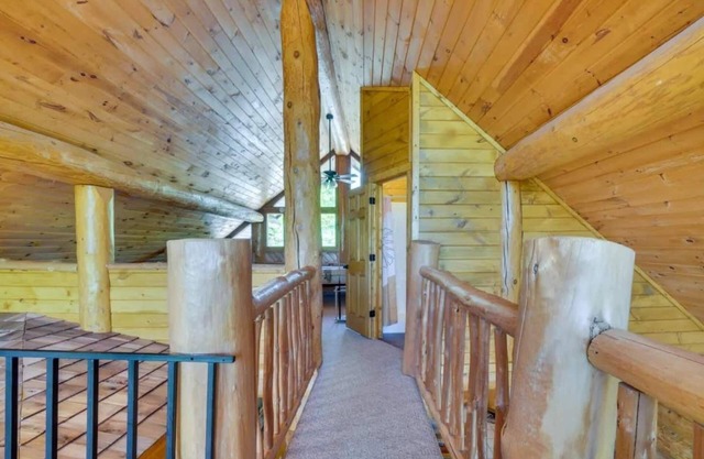 Mammoth Views - Amazing Mountain Views