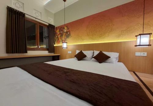 Mandala Living