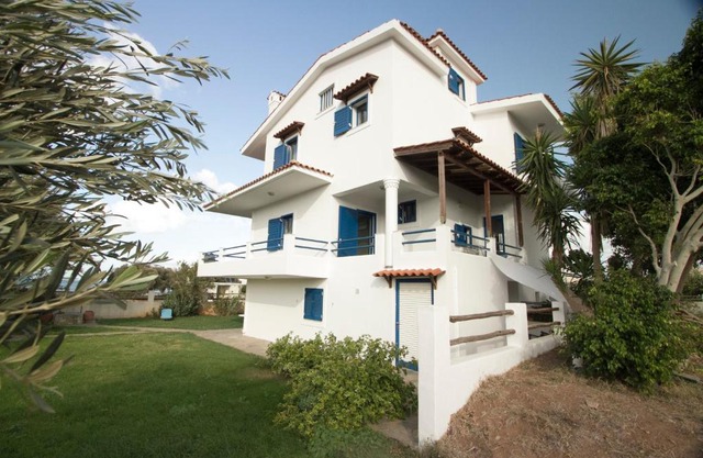 Mantilida Villa & Studio