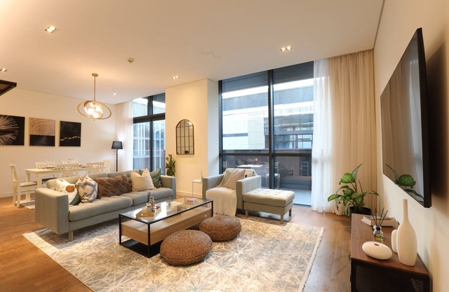 Manzil - Sleek 2BR Home w Maids room nr Dubai Mall
