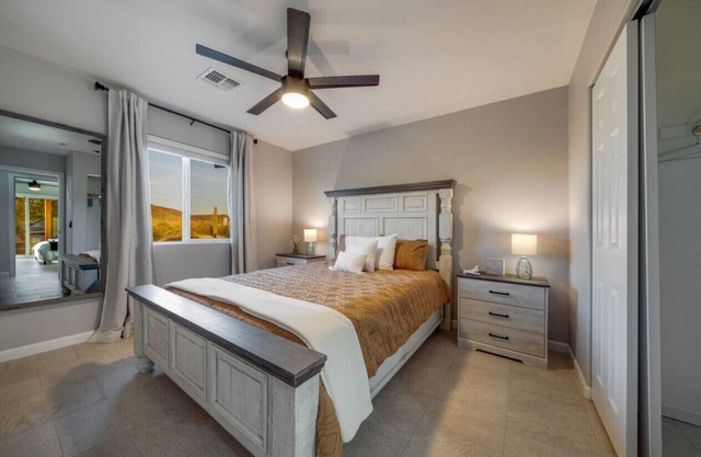Marana/Quiet Neighborhood/3 BR 2 BA/Cozy