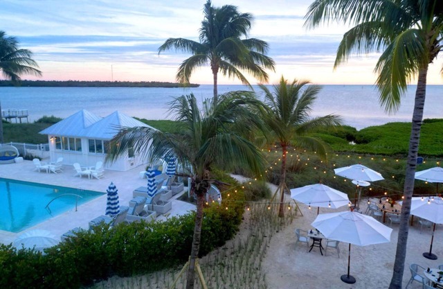 Marathon Beachfront Suite | 1BR Veranda +Luxe Bath