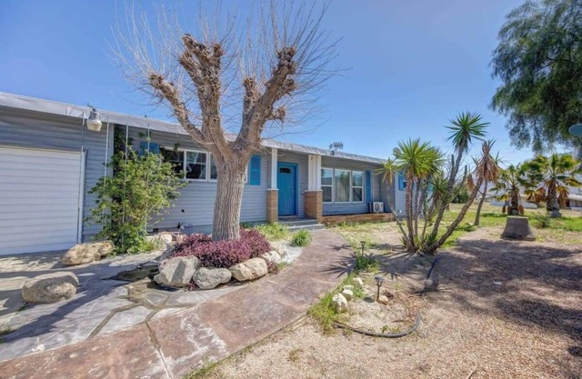@ Marbella Lane - 4BR Near Morongo Casino & Outlet | Ldry+P