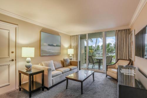 Marco Beach Ocean Resort Condominiums #605