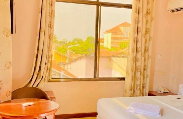 Maredori Hotel