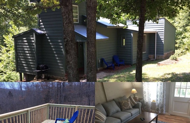Maria’s Rest - Comfortable Ozark Seclusion - 20+ Acres to Explore!