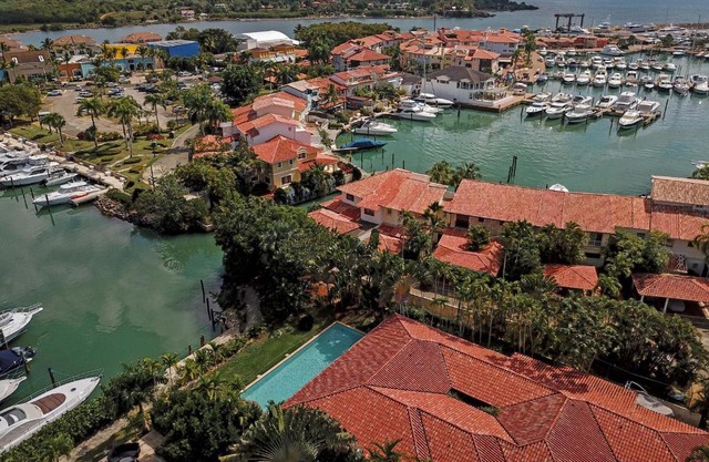 Marina Front Sea Villa