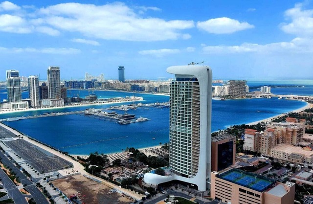 Marina view spacious 3bedroom family friendly unit princess marina 56 floor