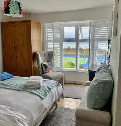 Marine Cottage