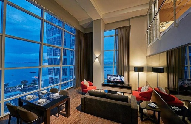 Maritime Luxury Suites