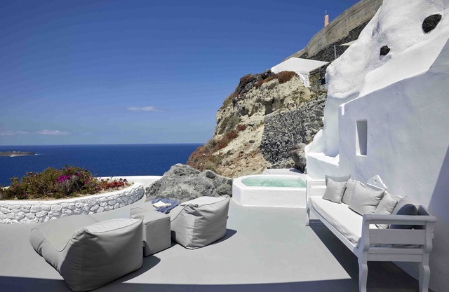 Marizan Caves & Villas