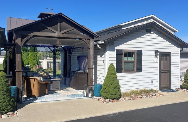 MARK TWAIN LAKE CABIN in the sought after Route J corridor