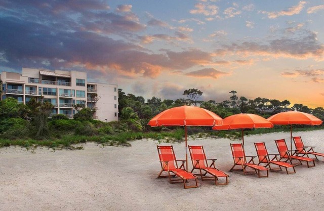 Marriot's Monarch at Sea Pines - Oceanfront Villa perfect for Family Vacations