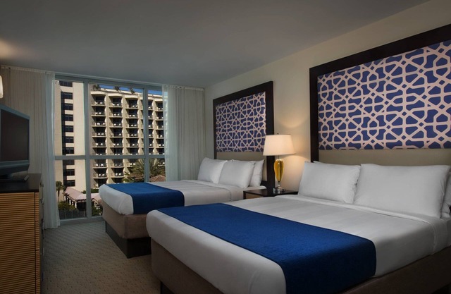 Marriott s Crystal Shores
