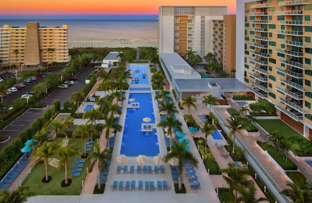 Marriott's Crystal Shores, Marco Island (2 Bedroom)