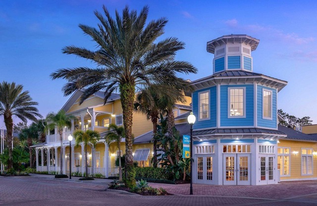 Marriott's Harbour Lake-2 Bedroom Villa, 1 King, 2 Queen, Sofa bednNO RESORT FEE