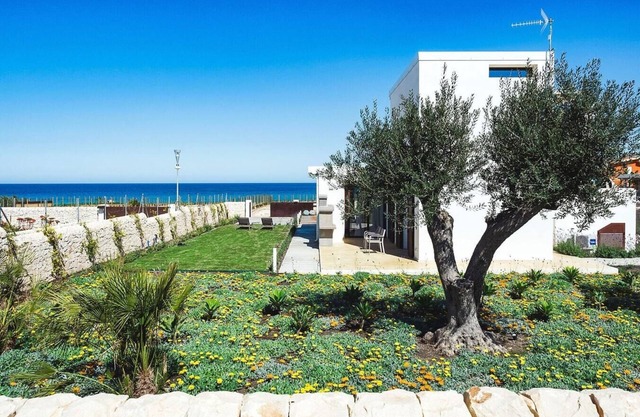 Marza Residence – Alzavola and Grigia - Two villas with pools