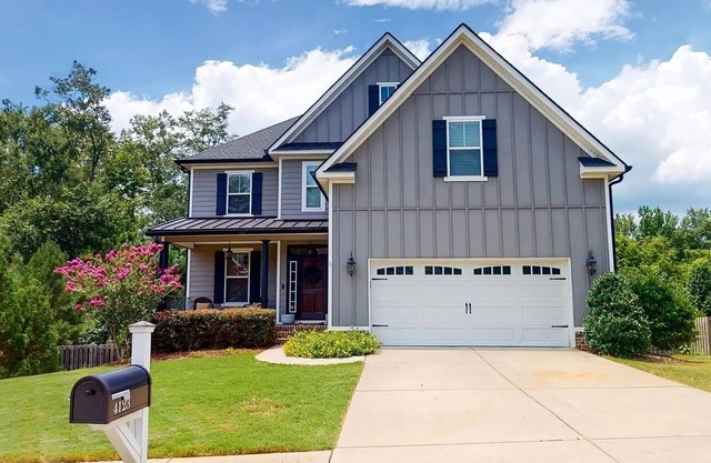 Masters Rental! Beautiful 5 BR/4.5 Bath Riverwood Plantation Home in Evans, GA