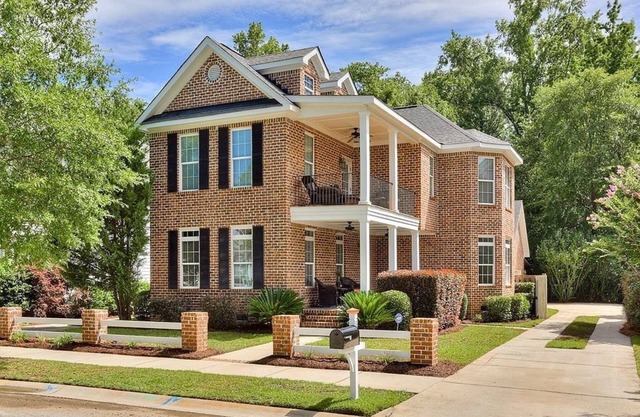 Masters & Women’s Amateur Rental