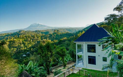 Materuni Homes