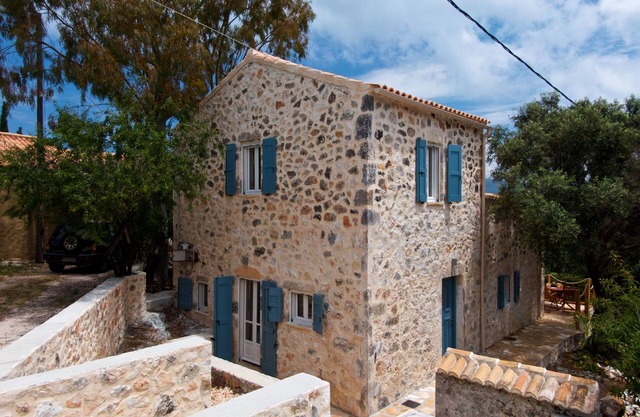 Mathilda's House: Stay in Nature!
