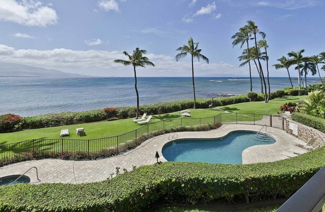 Maui Oceanfront Condo with Spectacular 180 Degree Ocean View!